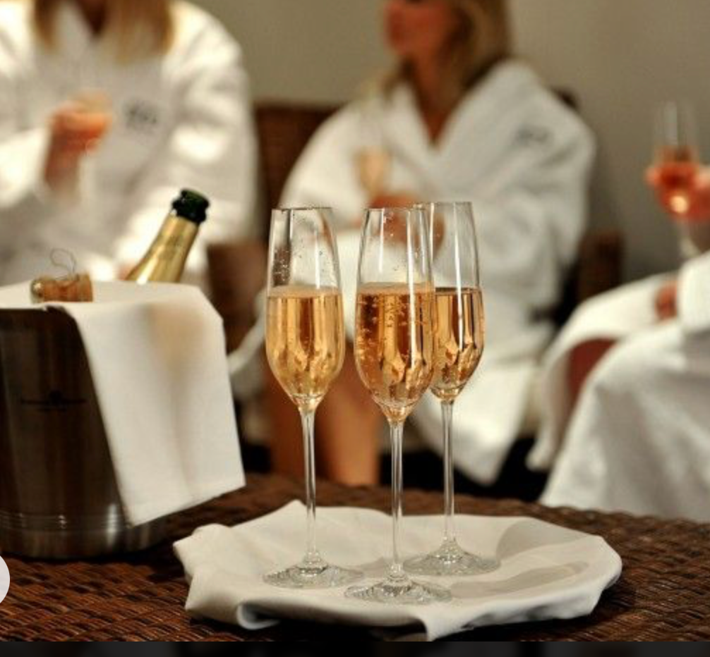 Fine Wine & Spirits | Toast & Cheers Bar